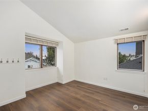 4003 E Newton Street, Seattle WA 98112