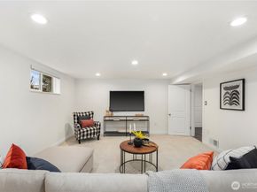 4003 E Newton Street, Seattle WA 98112