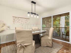 21743 NE 176th Place, Woodinville WA 98077