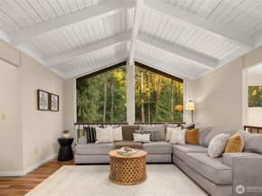 21743 NE 176th Place, Woodinville WA 98077