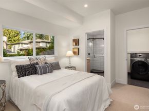 12226 NE 70th Street, Kirkland WA 98033