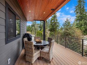 12226 NE 70th Street, Kirkland WA 98033