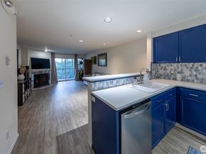 15917 Waynita Way NE E206, Bothell WA 98011