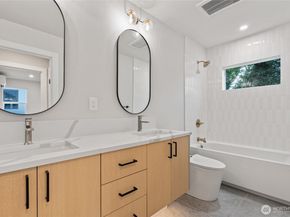 9012 124th Lane NE, Kirkland WA 98033