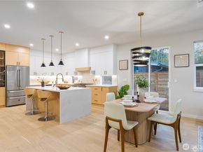 9012 124th Lane NE, Kirkland WA 98033