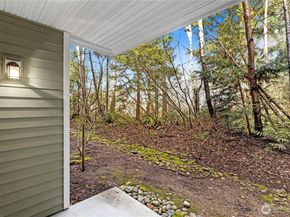 12712 Admiralty Way F104, Everett WA 98204