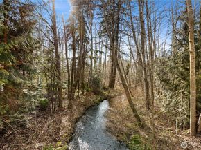 12712 Admiralty Way F104, Everett WA 98204