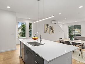 1317 N 185th Street A, Shoreline WA 98133