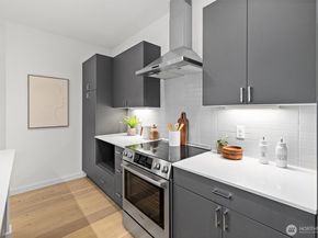 1317 N 185th Street A, Shoreline WA 98133