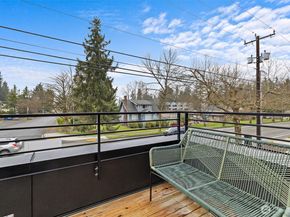 1317 N 185th Street A, Shoreline WA 98133