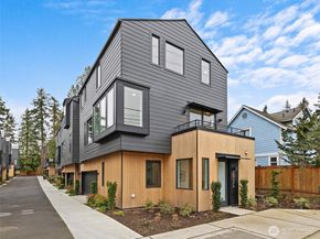 1317 N 185th Street A, Shoreline WA 98133