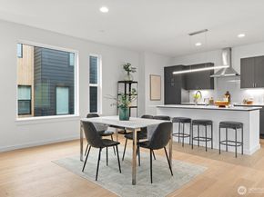 1317 N 185th Street A, Shoreline WA 98133