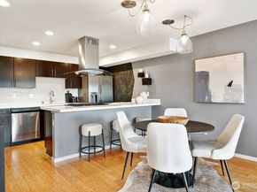 2046 14th Avenue W B, Seattle WA 98119