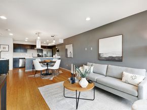 2046 14th Avenue W B, Seattle WA 98119