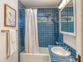 2337 NE 86th Street, Seattle WA 98115