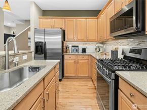 16116 35th Park SE, Bothell WA 98012