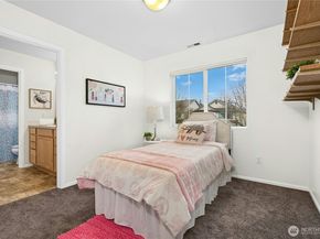 16116 35th Park SE, Bothell WA 98012