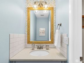 16116 35th Park SE, Bothell WA 98012