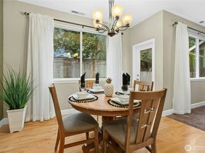 16116 35th Park SE, Bothell WA 98012