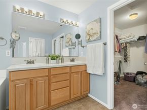 16116 35th Park SE, Bothell WA 98012