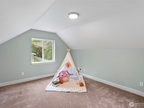 8180 NE West Port Madison Road, Bainbridge Island WA 98110