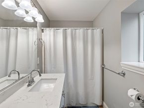 8180 NE West Port Madison Road, Bainbridge Island WA 98110