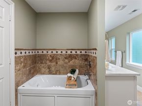 8180 NE West Port Madison Road, Bainbridge Island WA 98110