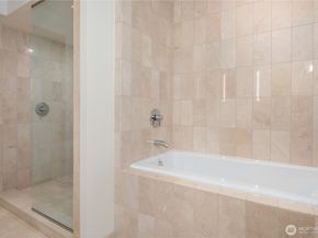 10700 NE 4th Street 2802, Bellevue WA 98004