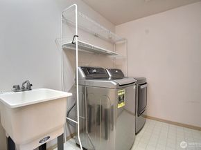 10513 SE 250th Place F104, Kent WA 98030