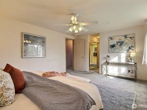 10513 SE 250th Place F104, Kent WA 98030