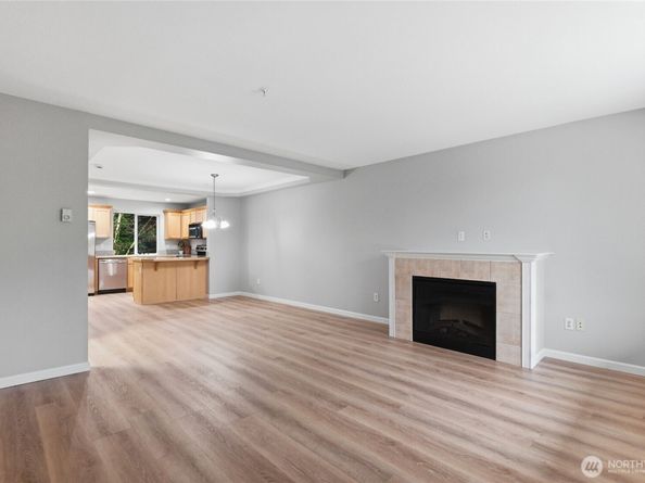 1814 I Street NE 202, Auburn WA 98002