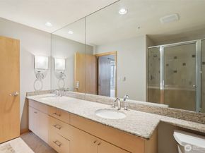 1100 106th Avenue NE 902, Bellevue WA 98004