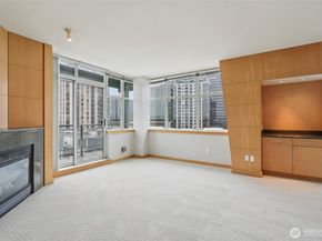 1100 106th Avenue NE 902, Bellevue WA 98004