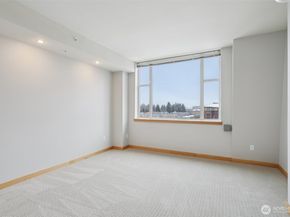 1100 106th Avenue NE 902, Bellevue WA 98004