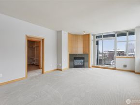 1100 106th Avenue NE 902, Bellevue WA 98004