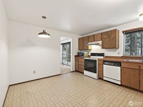 37717 26th Drive S, Federal Way WA 98003