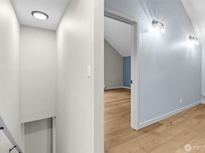 11785 Penny Place NE, Bainbridge Island WA 98110