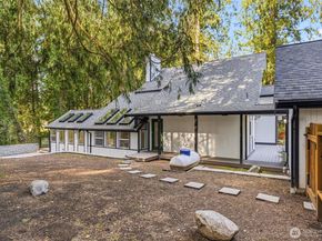 11785 Penny Place NE, Bainbridge Island WA 98110