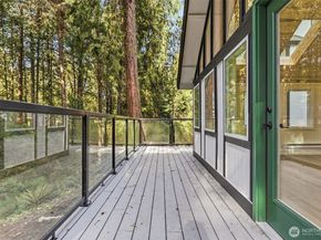 11785 Penny Place NE, Bainbridge Island WA 98110