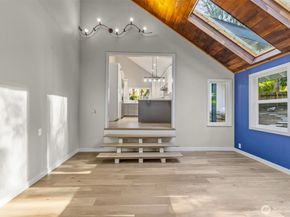 11785 Penny Place NE, Bainbridge Island WA 98110