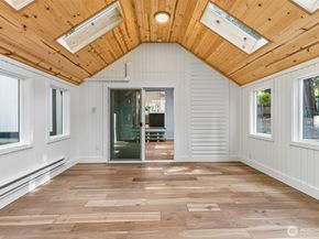 11785 Penny Place NE, Bainbridge Island WA 98110