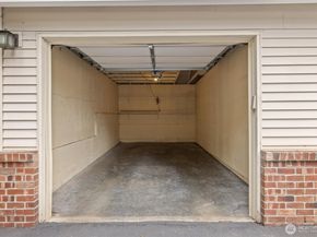 10909 Avondale Road NE R170, Redmond WA 98052