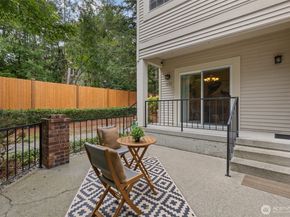 10909 Avondale Road NE R170, Redmond WA 98052