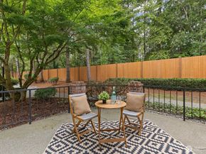 10909 Avondale Road NE R170, Redmond WA 98052