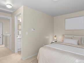 10909 Avondale Road NE R170, Redmond WA 98052