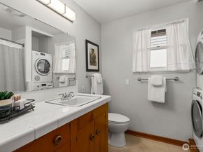 3112 W Mansell Street, Seattle WA 98199