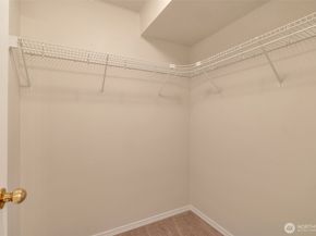 3980 129th Place SE B102, Bellevue WA 98006