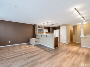 3980 129th Place SE B102, Bellevue WA 98006