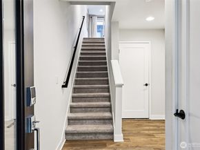 18775 76th Avenue W, Lynnwood WA 98037