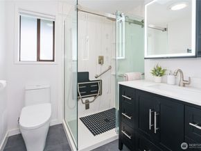 6214 NE 129th Street, Kirkland WA 98034